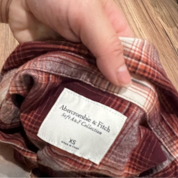 Abercrombie & Fitch Boxy Cropped Soft Flannel - Picture 3 of 7
